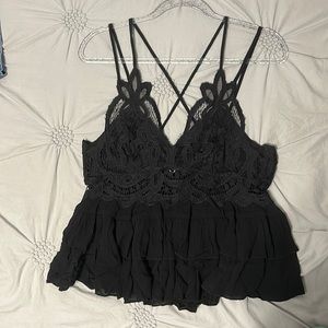 Peplum keyhole shirt. Size XL